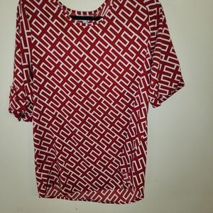 Buckhead Betties Chic Red Patterned Women's Blouse